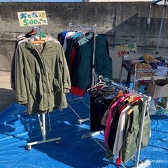 【お気軽に◡̈】フリマ感覚でどうぞ！！100円〜！無駄を無くそう！ブルーシートセール！ - 河内郡