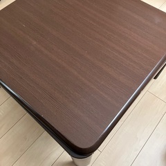 こたつ　机　ニトリ