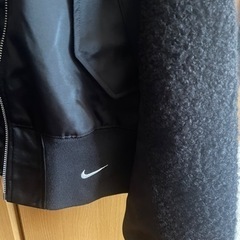 NIKE ウィメンズ ハイパイル フリース ボンバージャケットの画像