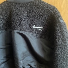 NIKE ウィメンズ ハイパイル フリース ボンバージャケットの画像