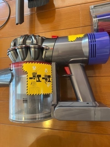 ダイソンSV11コードレス掃除機