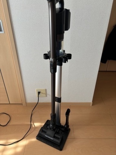 アイリスオーヤマ　コードレス掃除機