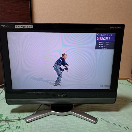 SHARP AQUOS テレビ 26インチ