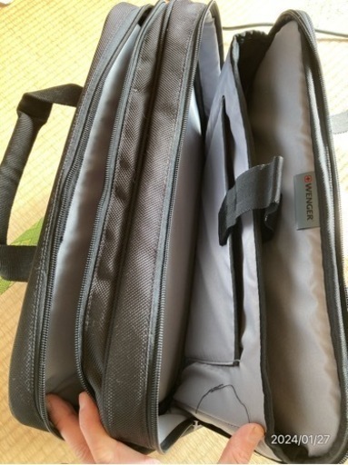 【新品未使用】ビジネスバッグ②