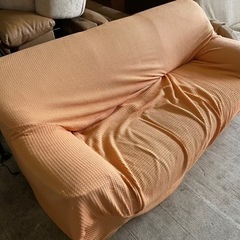 3人掛けソファ　中古　カバー付き　傷みあり