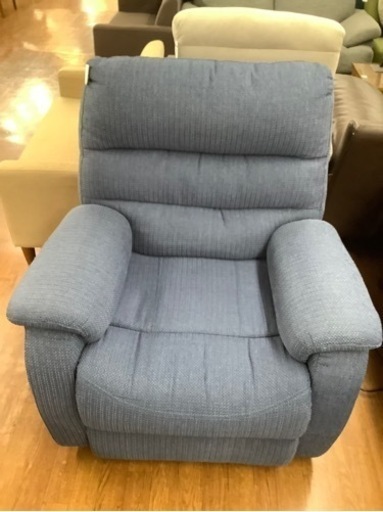 ニトリのリクライニングチェアー入荷しました！