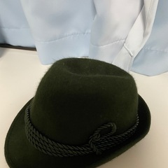 古い帽子の画像