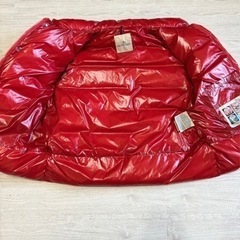 値下げ中❣MONCLER 　ダウンベストの画像