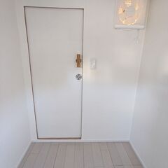 【送料込み】軽トラ用　キャンパーシェル　キャンピングカー　キャンピングシェル　モバイルハウスの画像