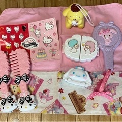 ランチマットとサンリオおもちゃセット