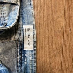 お値引き！Bershka  メンズスーパースキニーの画像