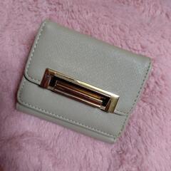 【お話し中】三つ折り財布👛ベージュ