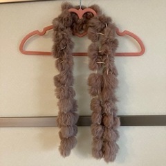 【USED】☆ファー風マフラー☆薄ピンク色☆可愛い☆暖かい☆ふわふわ☆の画像