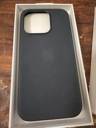 iPhone15プロ 純正ケース