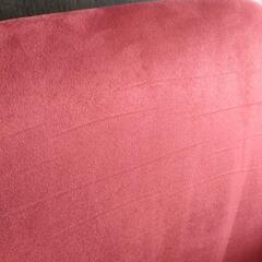 【無料】赤い椅子の画像