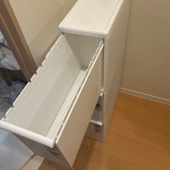 スリムゴミ箱　分別引出しステーション BS-3 スリム3段 42L 幅17cm ホワイト likeit 分別ごみ箱 縦型 おしゃれ 便利 おすすめ 人気 収納 1人暮らし キッチン 洗面所 ランドリー ペットボトル パントリー レジ袋 コンパクト シンプル ライクイット BSシリーズの画像