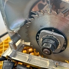 makita ミゾキリ ブレーキ付き3004A 切断機 溝切り 電動工具 大工道具　小穴カッター　電動カッター　丸鋸　マキタ　の画像