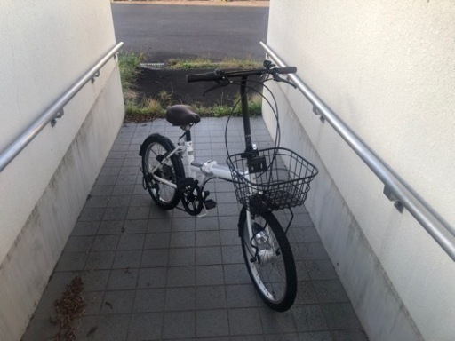 折りたたみ自転車　オートライトLED ちょい乗り コンパクト 切り替え付き