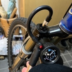 giant xtc ハイブリッド2 アルミカーボンの画像