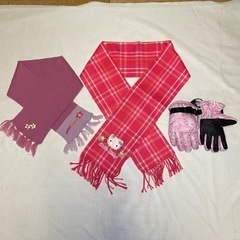 マフラーと手袋のセット　2月10日迄