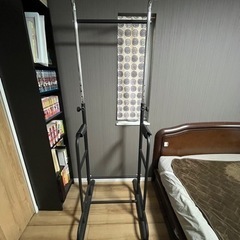 ぶら下がり健康器 懸垂マシン チンニングの画像