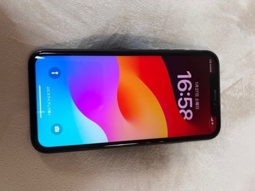 iPhoneXR 128gb ブラック　au