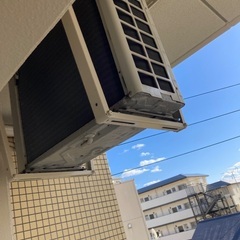 エアコン（取り外しに脚立必要）