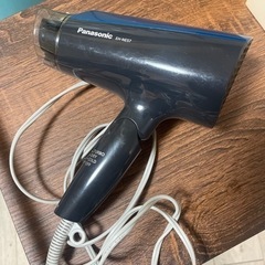 ヘアドライヤーの画像