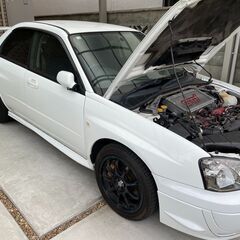 インプレッサWRXSTI  6MT GDB 希少白色　車検満タンの画像