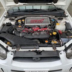 インプレッサWRXSTI  6MT GDB 希少白色　車検満タンの画像