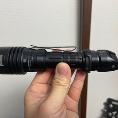 WUBEN T1 タクティカルフラッシュライトの画像