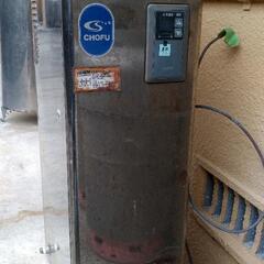 灯油ボイラー　湯沸し器　石油の画像