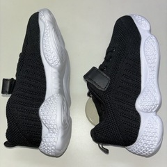 子供靴ブラックの画像