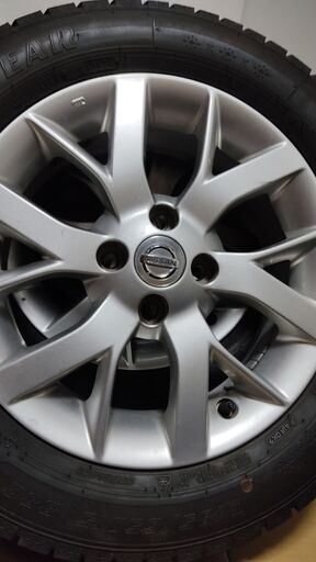 185/65R15スタットドレスタイヤ　GOODYEAR　ICENAVI7四本　日産純正アルミホイール付　