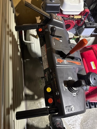 除雪機　HONDA HSS1170i 中古　整備済
