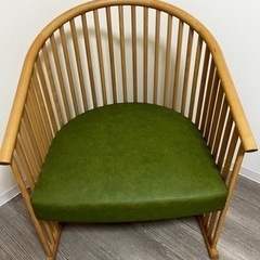 樽のような1人用ソファ