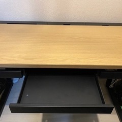 約3万円　パソコンデスクの画像