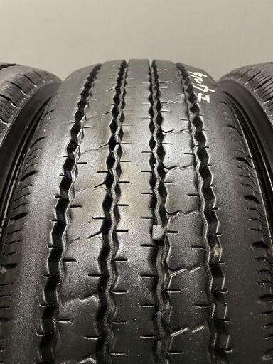 TOYO M117C 215/70R17.5 118/116N 17.5インチ ライトトラック用 夏タイヤ 6本 バリ溝 キャンター 
