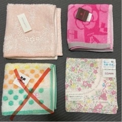 全て未使用　タオルハンカチ　NINA RICCI などハンカチ 