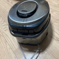 再お値下げ！炊飯器中古の画像