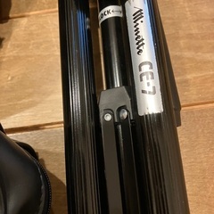 三脚とバッグのセットの画像