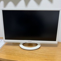白色　液晶テレビ　2017年製