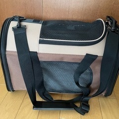 美品アイリスオーヤマ　折りたたみソフト　ペットキャリー