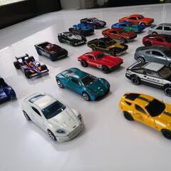 ホットウィール ベーシックカー 車 ミニカー 18台の画像