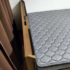 ダブルベッドマットレス付き「引き取り限定」の画像