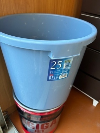 バケツ25L