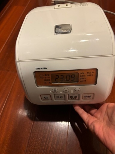 炊飯器　東芝　rc-5sg 3合炊き
