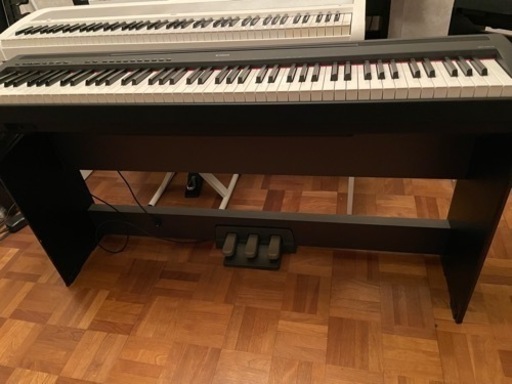 2011年製　中古美品YAMAHA 88鍵盤 電子ピアノ  P-95B ヤマハ　88鍵盤　3本純正ペダルスタンド付き