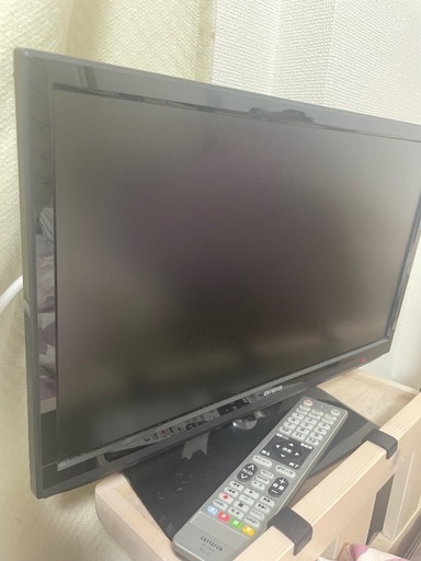 テレビ　19V型　aiwa