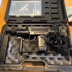 WA ウエスタンアームズ ガスブローバック サブマシンガン ミニウージー